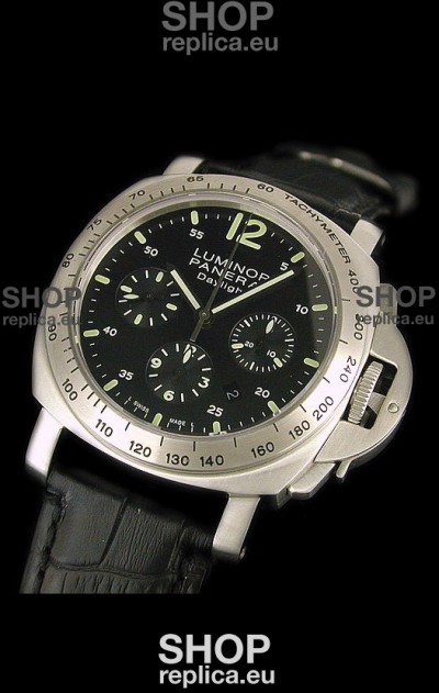Panerai  Luminor DayLight Chrono Swiss Watch in Leather Strap