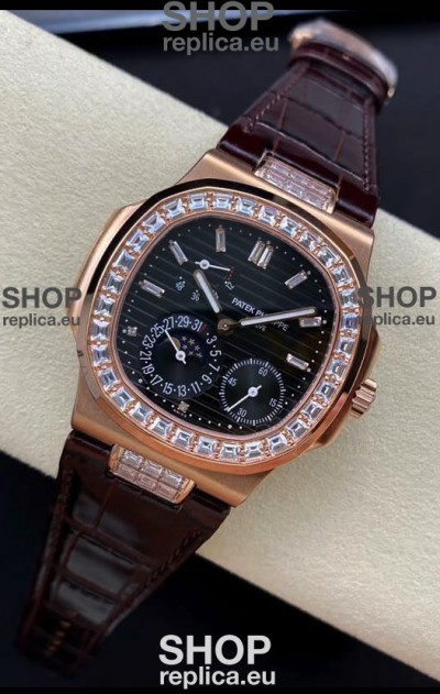 Patek Philippe Nautilus 5712R 1:1 Quality Swiss Replica Watch in Black Dial